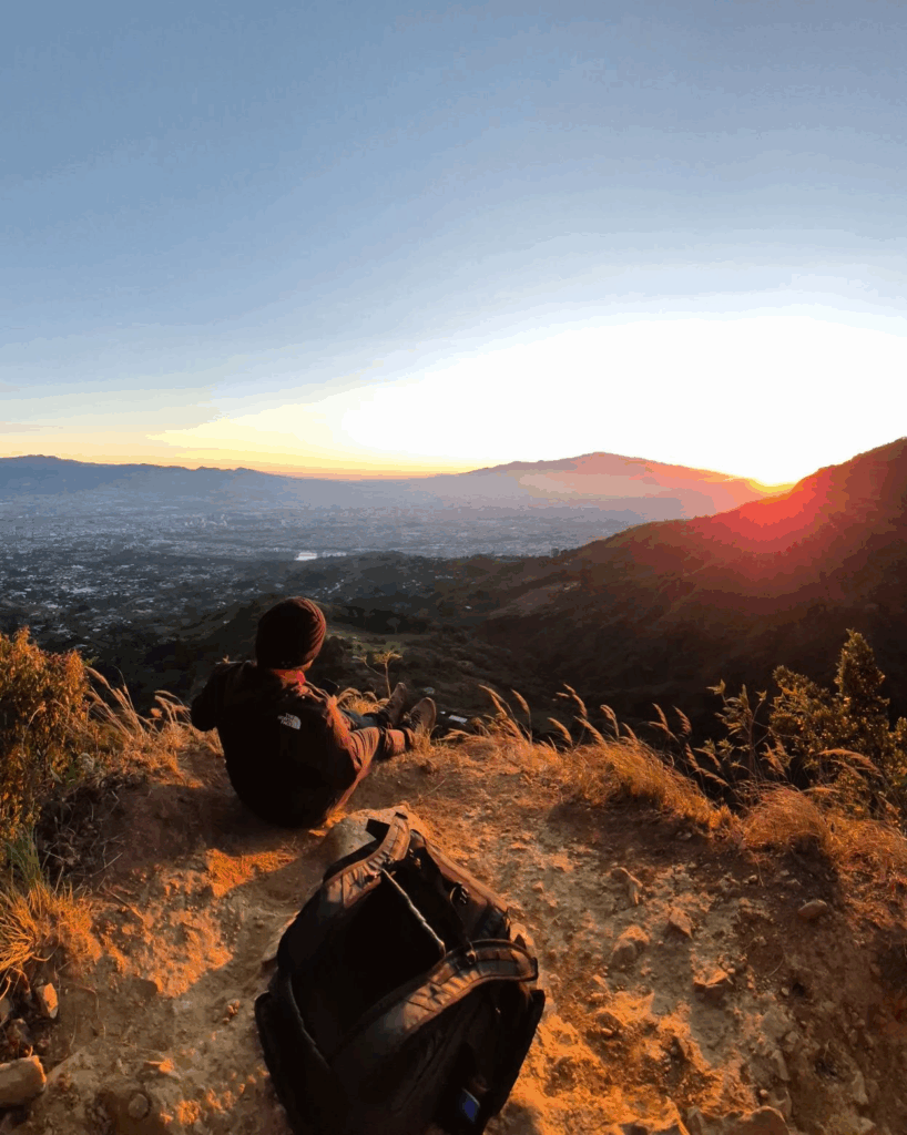 Caminata a Pico Blanco